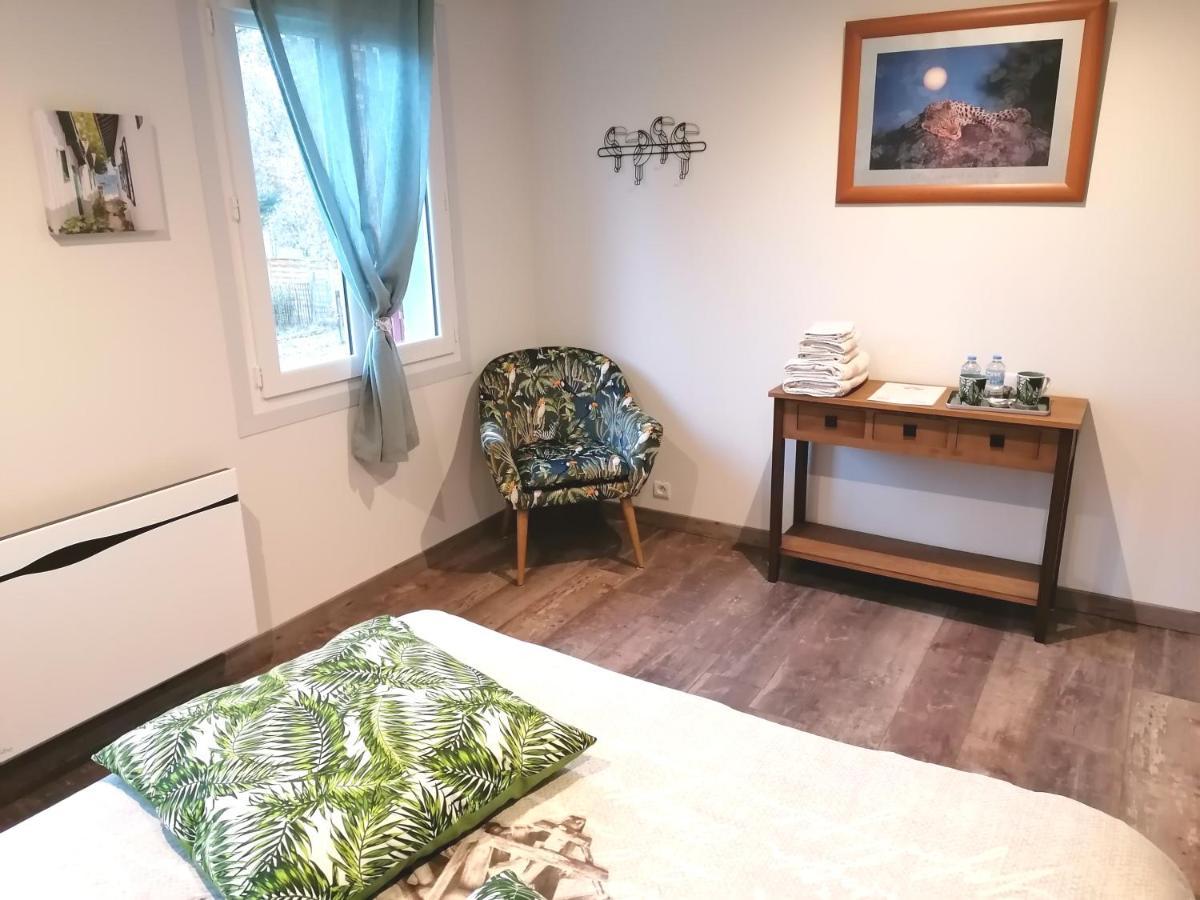 Bed and Breakfast La Resiniere Salles  Zewnętrze zdjęcie